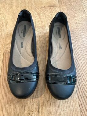 Clarks Black Patent Trim Slip-On Ballet Flats